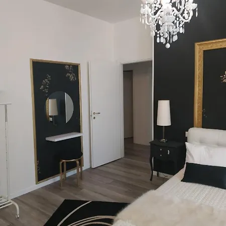 Appartement Aurora Flowers - Two And Free Parking Near Center And Train Station *