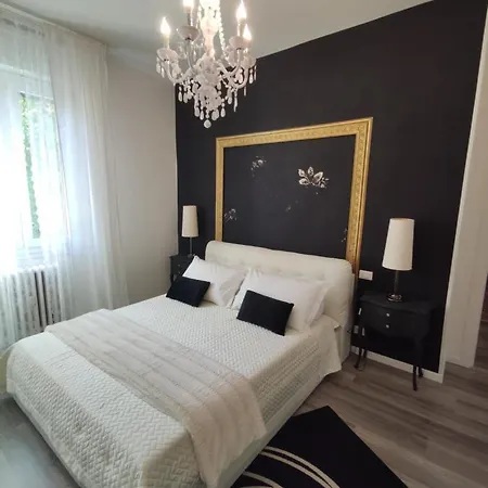 Apartamento Aurora Flowers - Two And Free Parking Near Center And Train Station